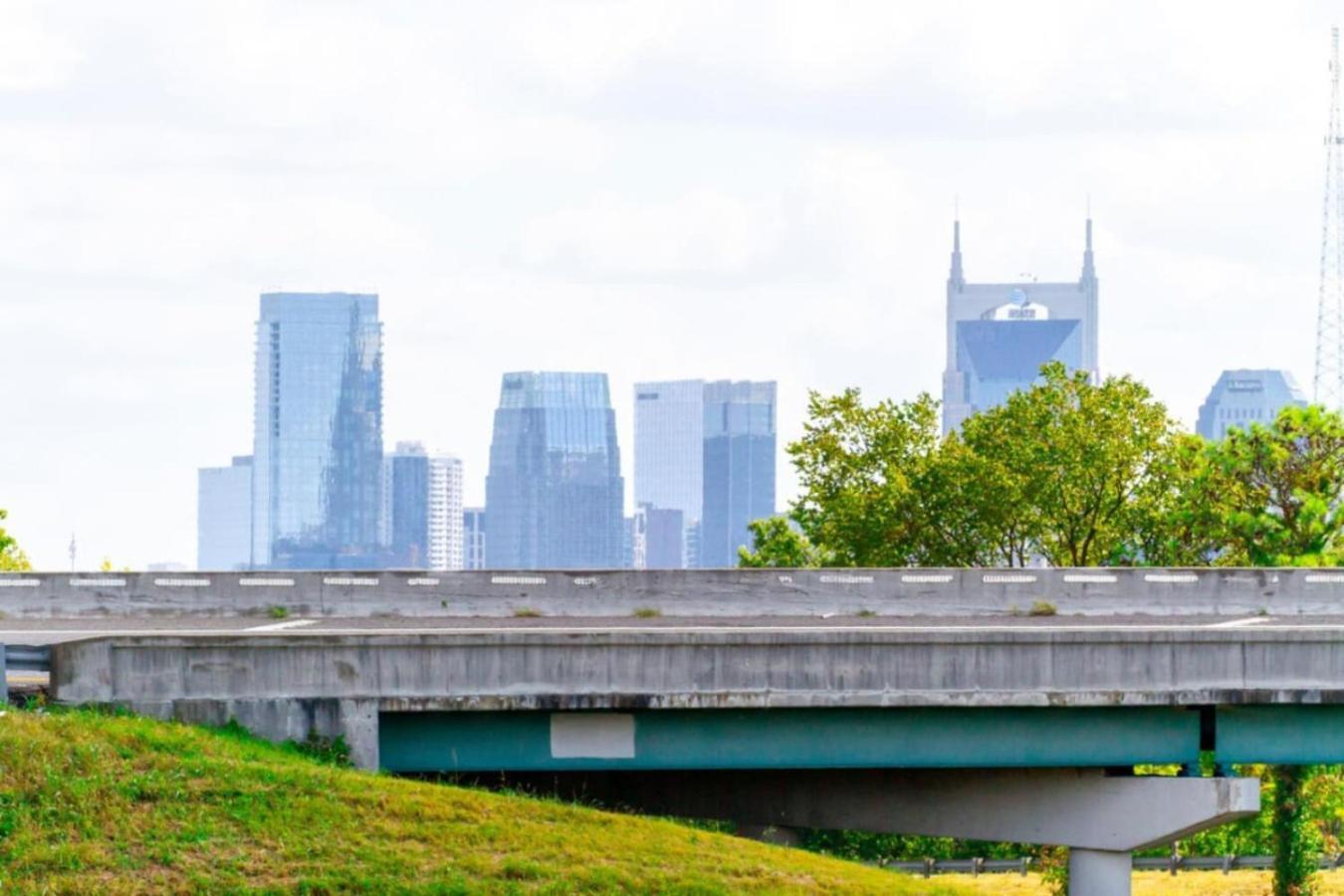 Vila Skyline Serenity Rooftop Patio With Ping Pong Nashville Exteriér fotografie